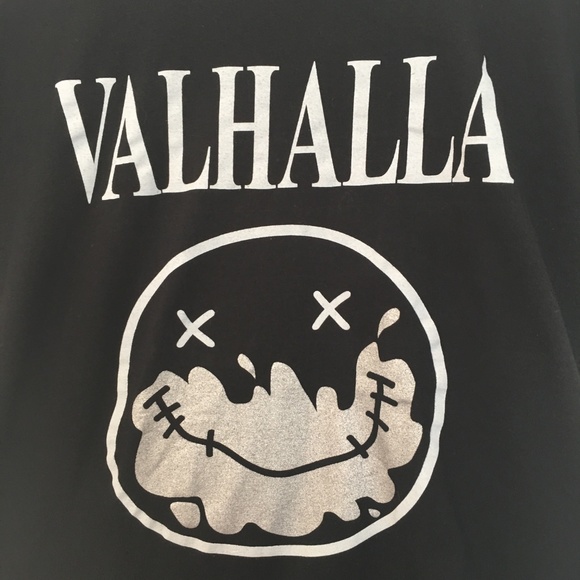 [AMERICANAPPAREL] Black Valhalla graphic t-shirt L - Picture 3 of 4